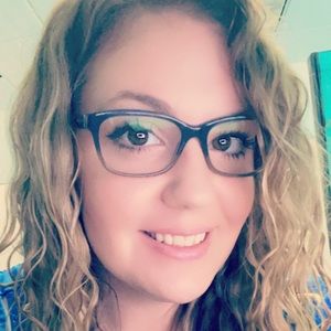 Meet your Posher, Rachelle